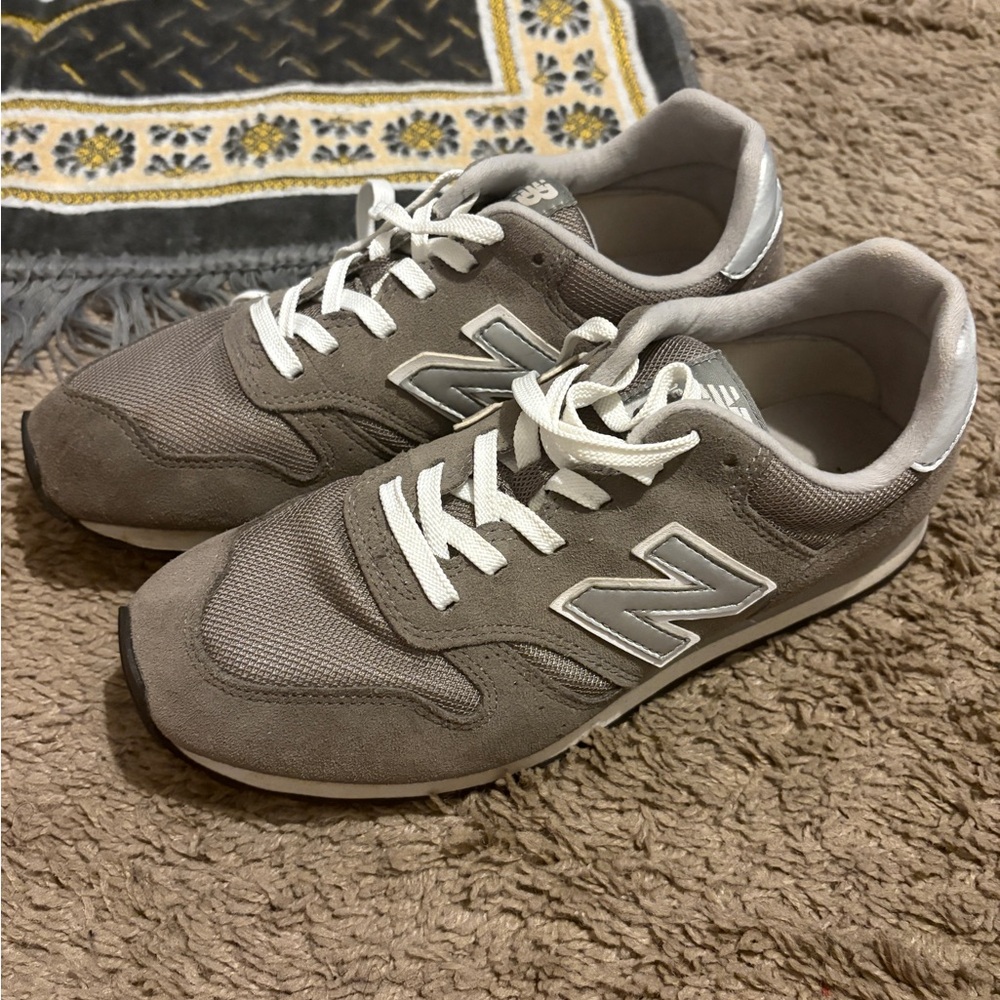New Balance Men's Taupe and White Sneakers